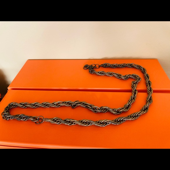Gold/Bronze Chain Necklace + Knot necklace - Picture 2 of 6